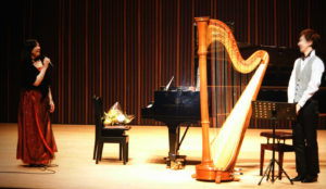 さいたま市　音楽教室　ピアノ　ハープ